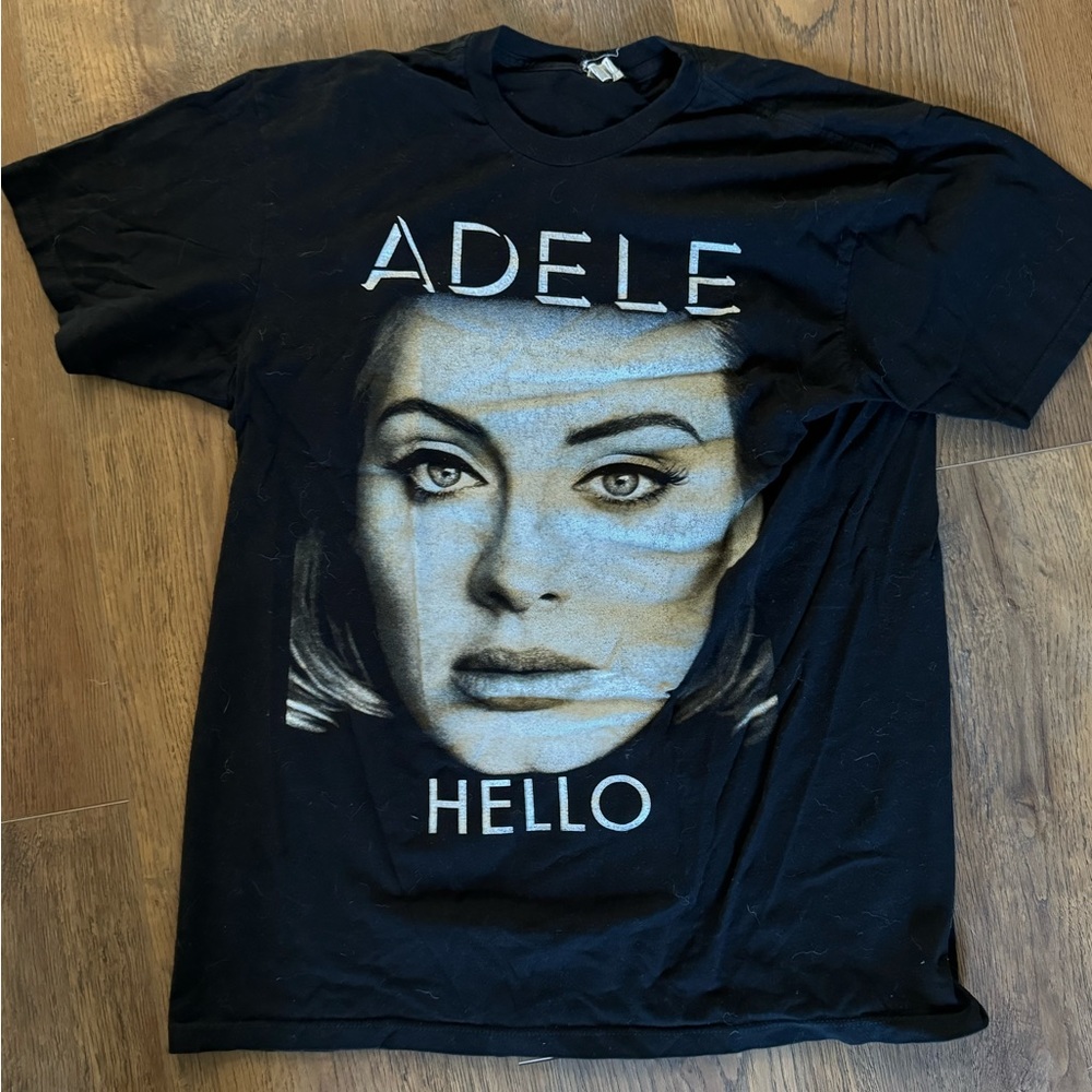 Adele concert tee